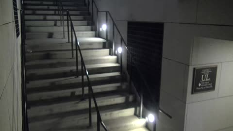 7172CVC00Stairs7-9Exterior_2021-01-06_21h40min02s823ms.mp4