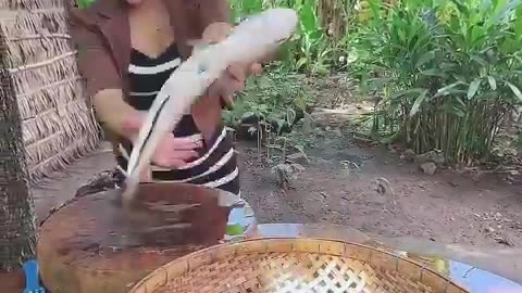 yummy River Fish cooking a lady with country style