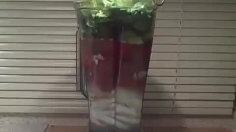HEALTHY FOODS TO EAT NOW coconut fruit & greens smoothie EASY RECIPES in 30 sec- Apr 4th 2010
