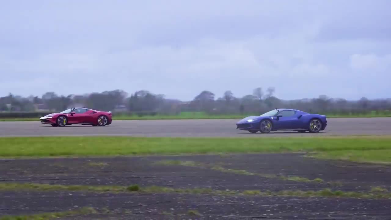 Ferrari 296 GTB v Ferrari SF90: DRAG RACE