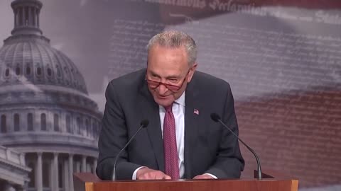 Chuck Schumer just outcringed Jeb's "please clap" moment