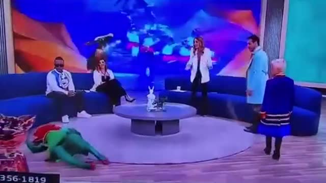 Theater Actress Collapses on Stage After Her Performance on Live TV