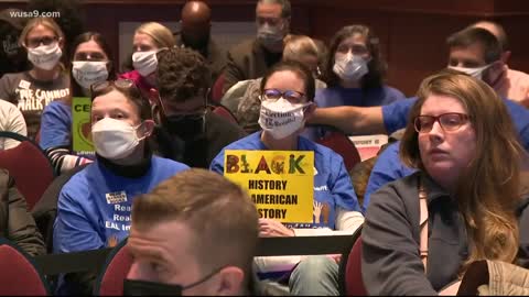 Loudoun Co. School Board meeting halted by families opposing the mask mandate