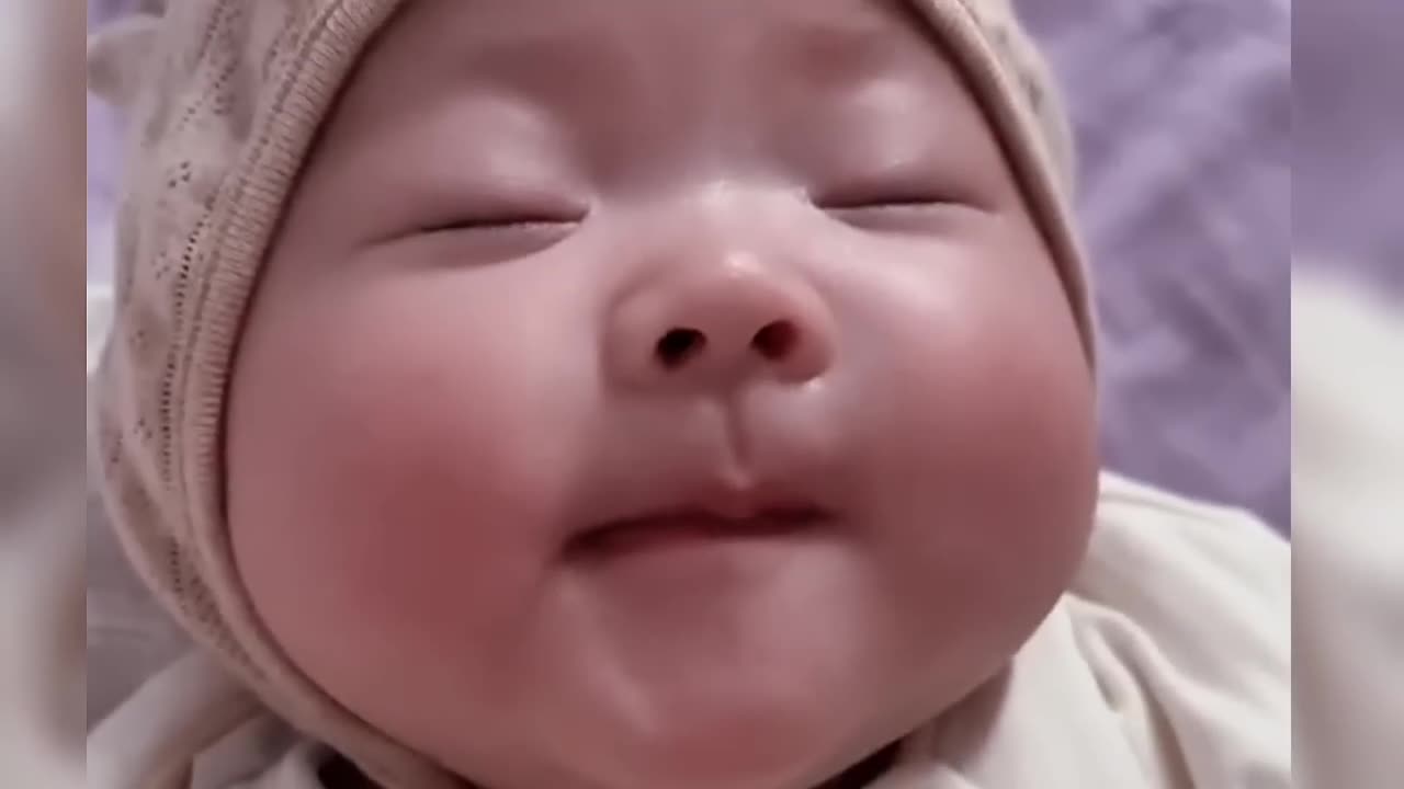 Try Not to laugh 😂 Funniest babys Cute baby's