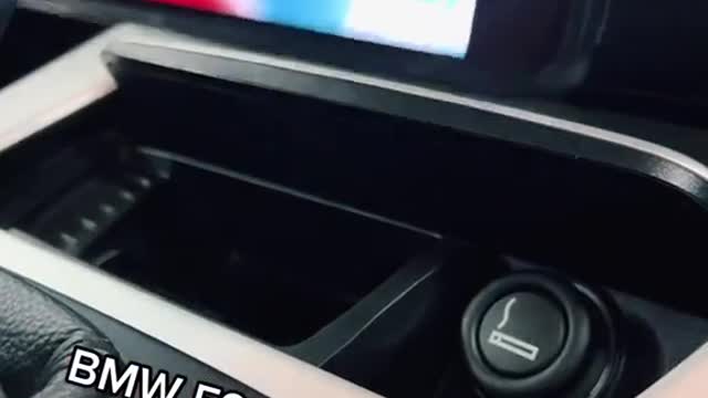 A very convenient design in the cab of a car.