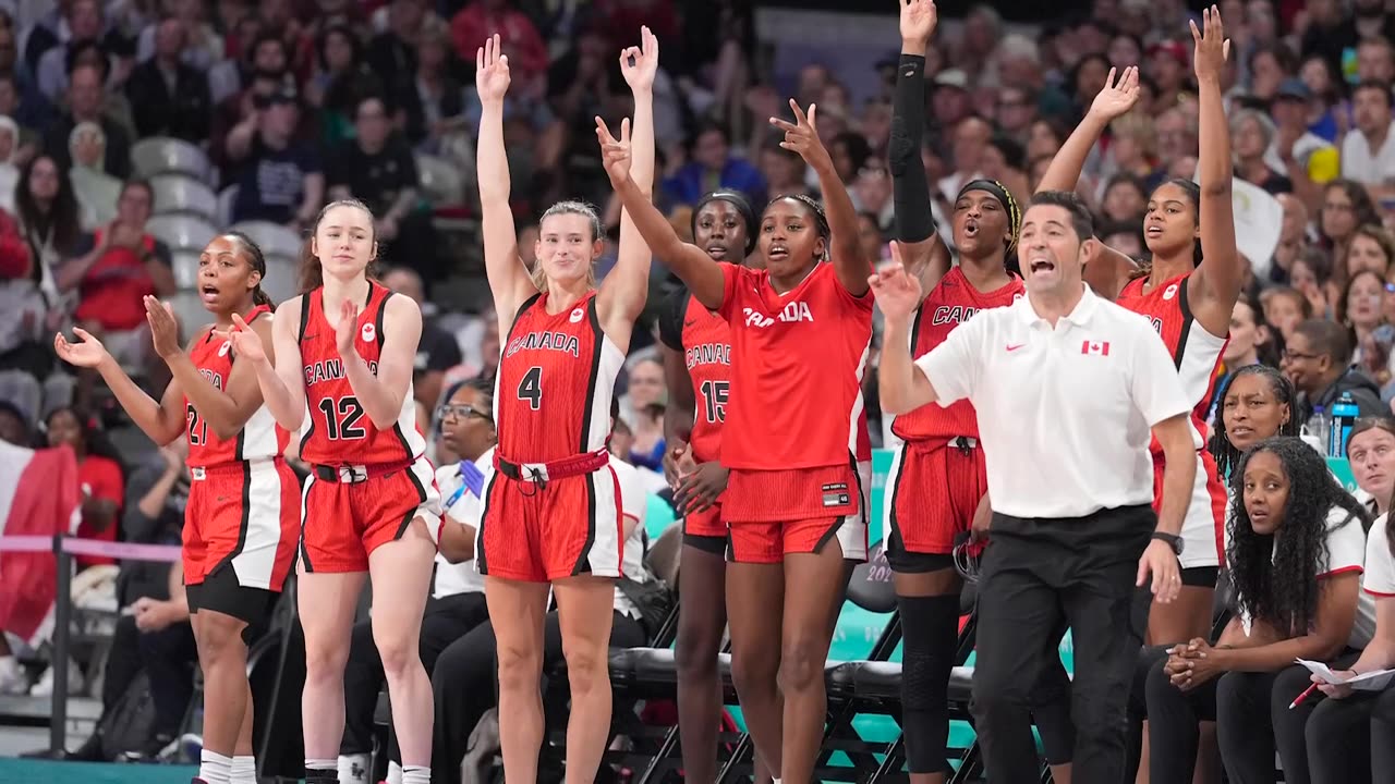 Women’s basketball team celebrates in Paris