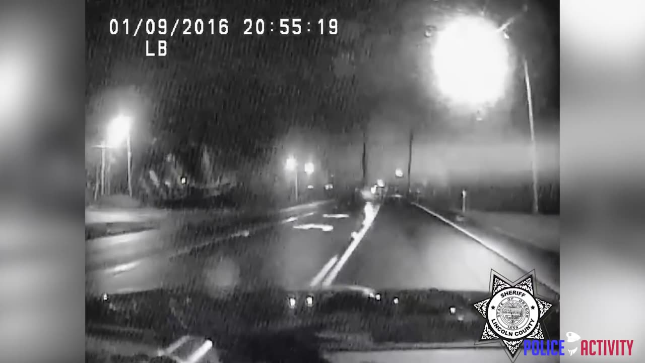 Oregon Deputy Saves 2 Year-Old From Middle Of Highway