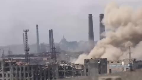 Mariupol/Azovstal today 03.05.22 video of an attempt to storm the plant by Russians.