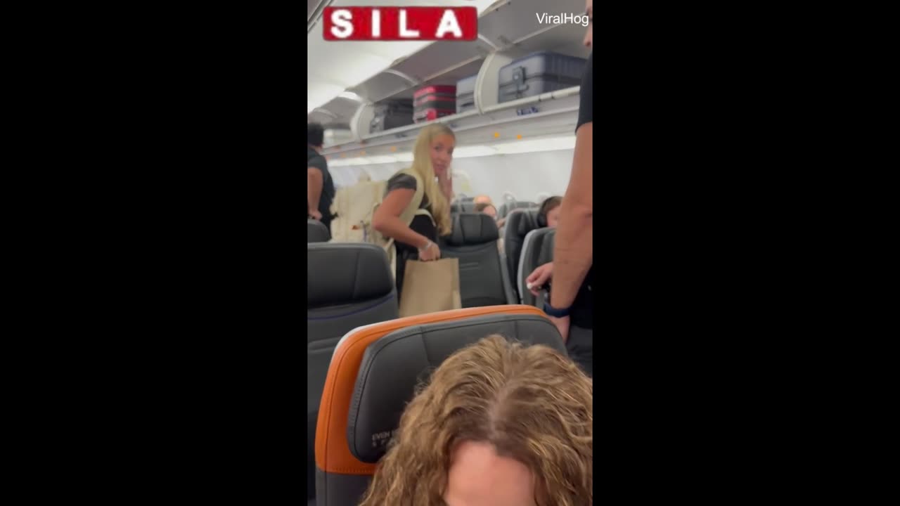 Woman brazenly steals fellow passenger's Apple charger on flight