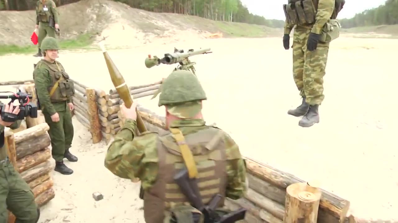 Lukashenko's territorial defense boasted the ability to attack the hills 👀
