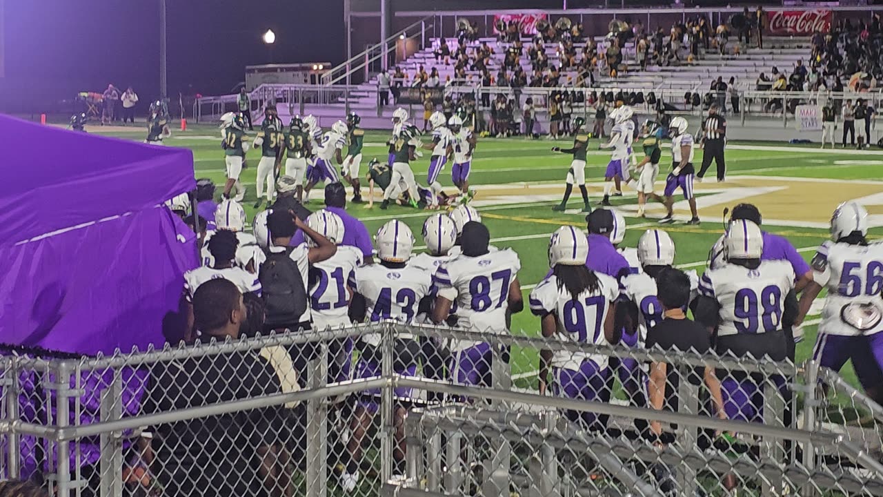 Woodlawn vs. Minor | High School Football 2024 3rd Qtr #coachveetv #pleasesubscribe