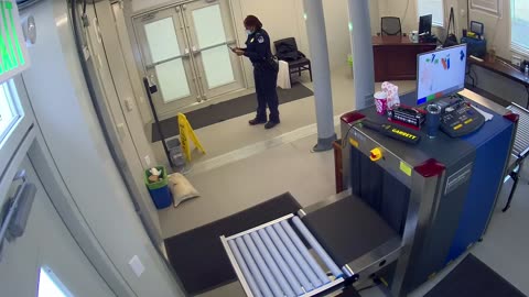 0971USCG00SouthTrailer_2021-01-06_13h20min01s710ms.mp4