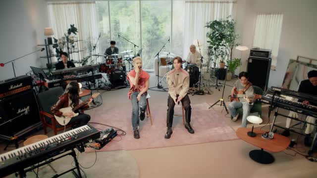 TAEYANG - _VIBE (feat. Jimin of BTS)