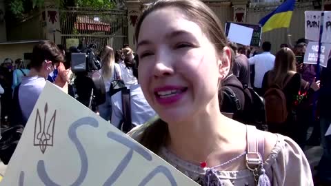 Ukrainians in Latin America protest Russia's invasion