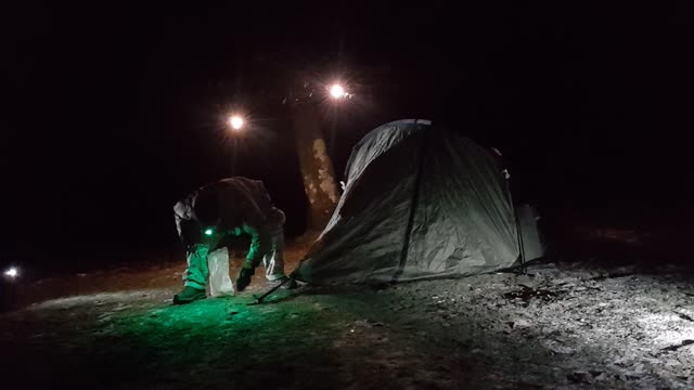 Pegging out the porch Snugpak scorpion 3. Dartmoor. 11th Dec 2022