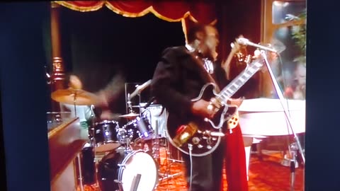 Freddie King 1974 Sweet Home Chicago Live