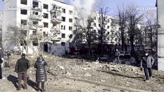 Civilian apartment buildings shelled in Kharkiv