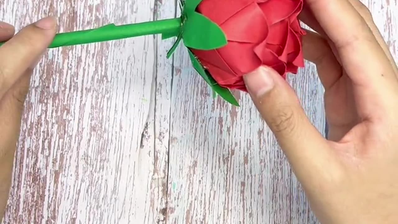 Paper rose | Paper Craft Ideas | how to make paper flowers