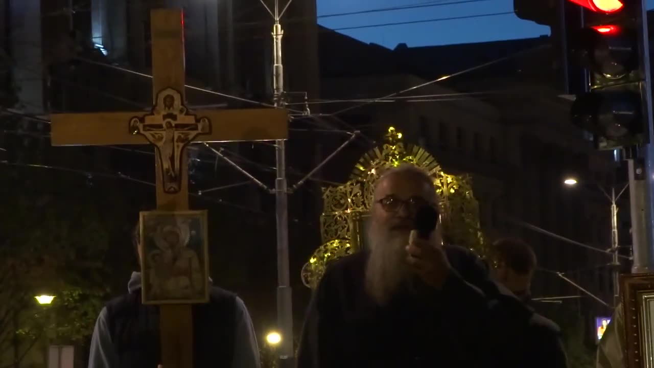 389-та Литија (1) -Монах Антоније: Сва зла која се спремају су припрема за лажну доброту антихриста