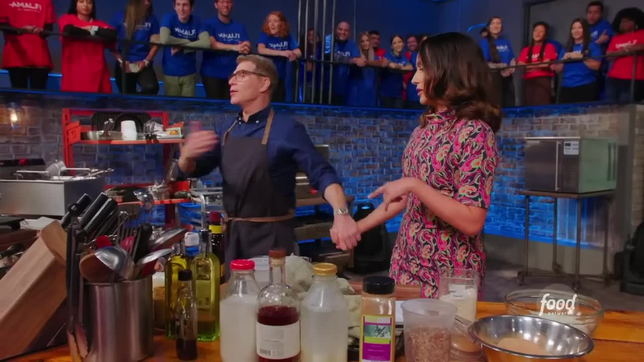 Bobby Flay Makes French Toast Beat Bobby Flay Food Network