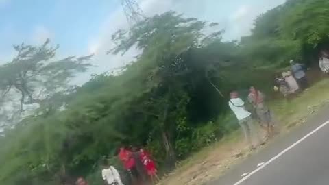 ACCIDENTE DE CAMIONETA EN LA GUAJIRA