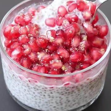 What happens to your body if you eat chia seeds every day?