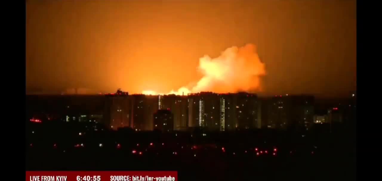 Russian air strikes in Kyiv a few minutes ago.