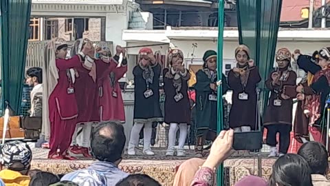 Kashmiri traditional song performed by school kids