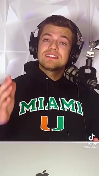 A FLORIDA TEACHER MAKES WHITE KIDS BOW TO BLACK KIDS FOR BLACK HISTORY MONTH