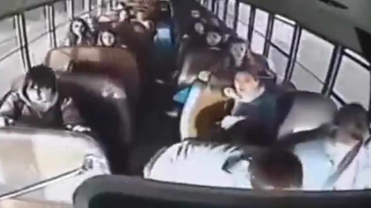 13-Year-Old Boy Takes Action To Save The Day After Bus Driver Has Heart Attack