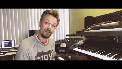 How to Play Keyboard in a Band - Basics