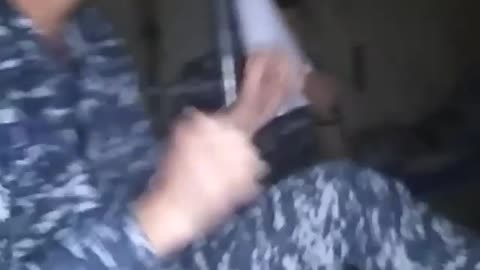 солдаты поют песню лучше чем оригинал 😱