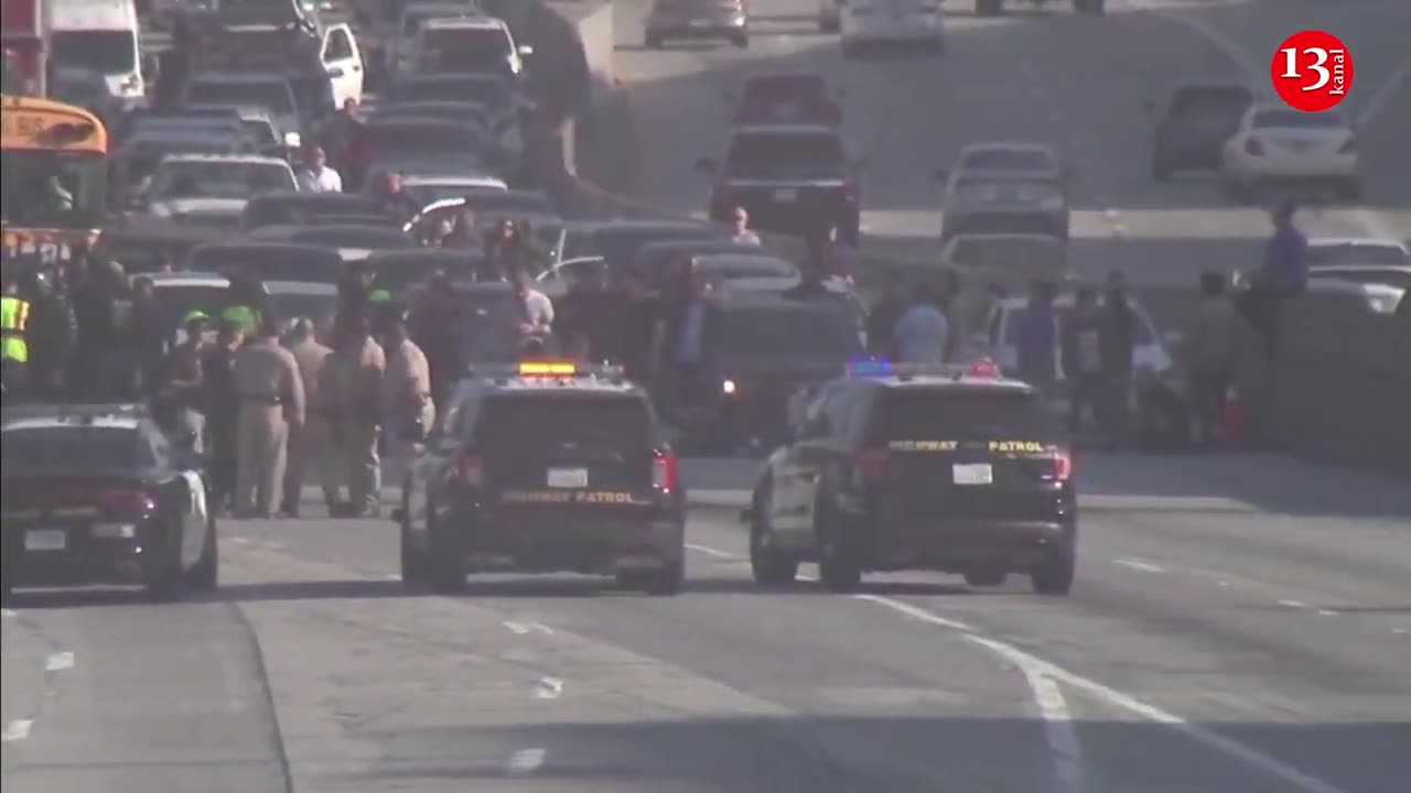 Protesters demanding ceasefire in Gaza shut down major freeway in Los Angeles