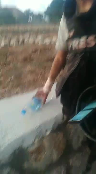 Israel shelling journalist in southern Lebanon