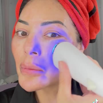 This Is A Must-Have Device. Heating and Cooling Photon Beauty Device. Helps To Promote collagen