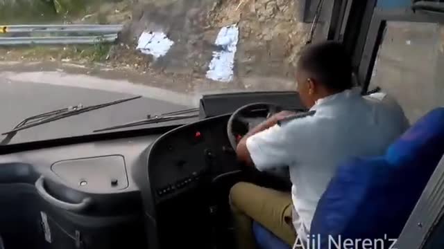 Volvo Bus Extreme steering action for Extreme Ghat section Turn.