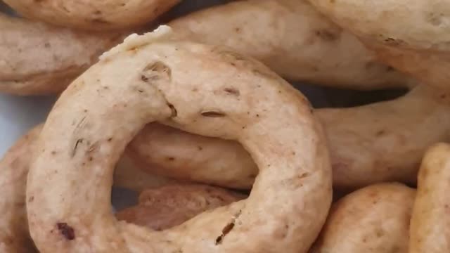 Home made Italian taralli