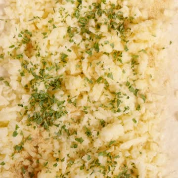 Delicious cheesy garlic bread