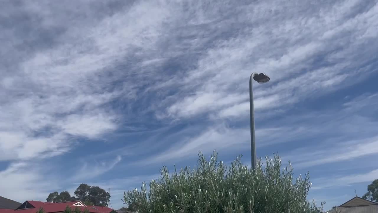 This guy thinks the jab is in Chemtrails