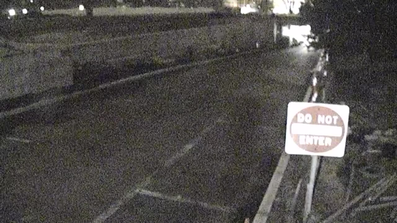 1860QNE00Del-CNE_2021-01-05_22h41min01s557ms.mp4