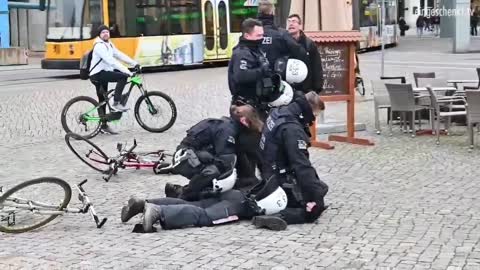 The new normal - Covid Polizei