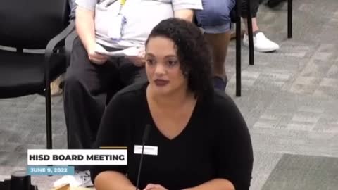 Watch 👀 Mother gives it to the school board straight!