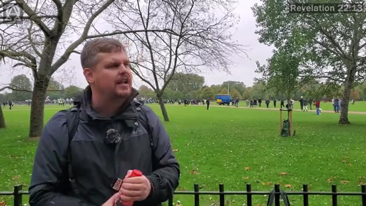 Speakers Corner_Bob Q&A_Tommy Robinson_Interpret Bible Alone_Was The Pope Wrong