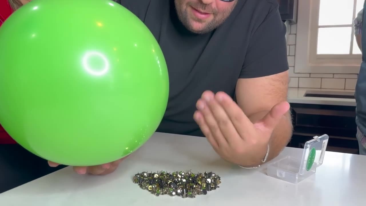 11 Magic Tricks You Can Do Now