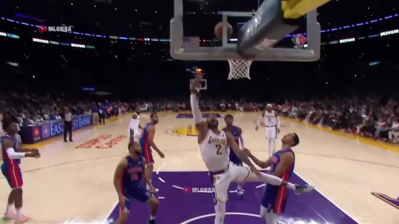 LeBeautiful makes a brilliant back-to-the-rim pass to Wayne Ellington