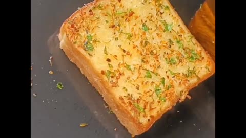 Viral India Garlic Bread