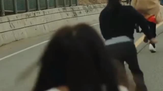 Run Run😂🤣🤣🤣🤣