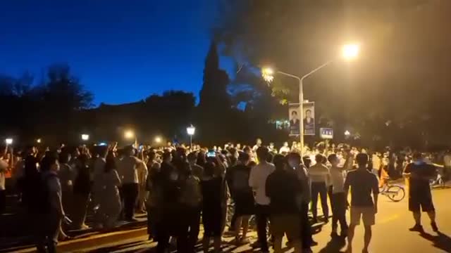 Students at China's Tianjin University collectively call for Xi Jinping to step down