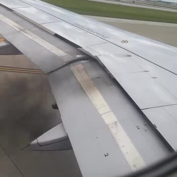 Chicago O'Hare: United Airlines flight aborts takeoff due to engine catching fire