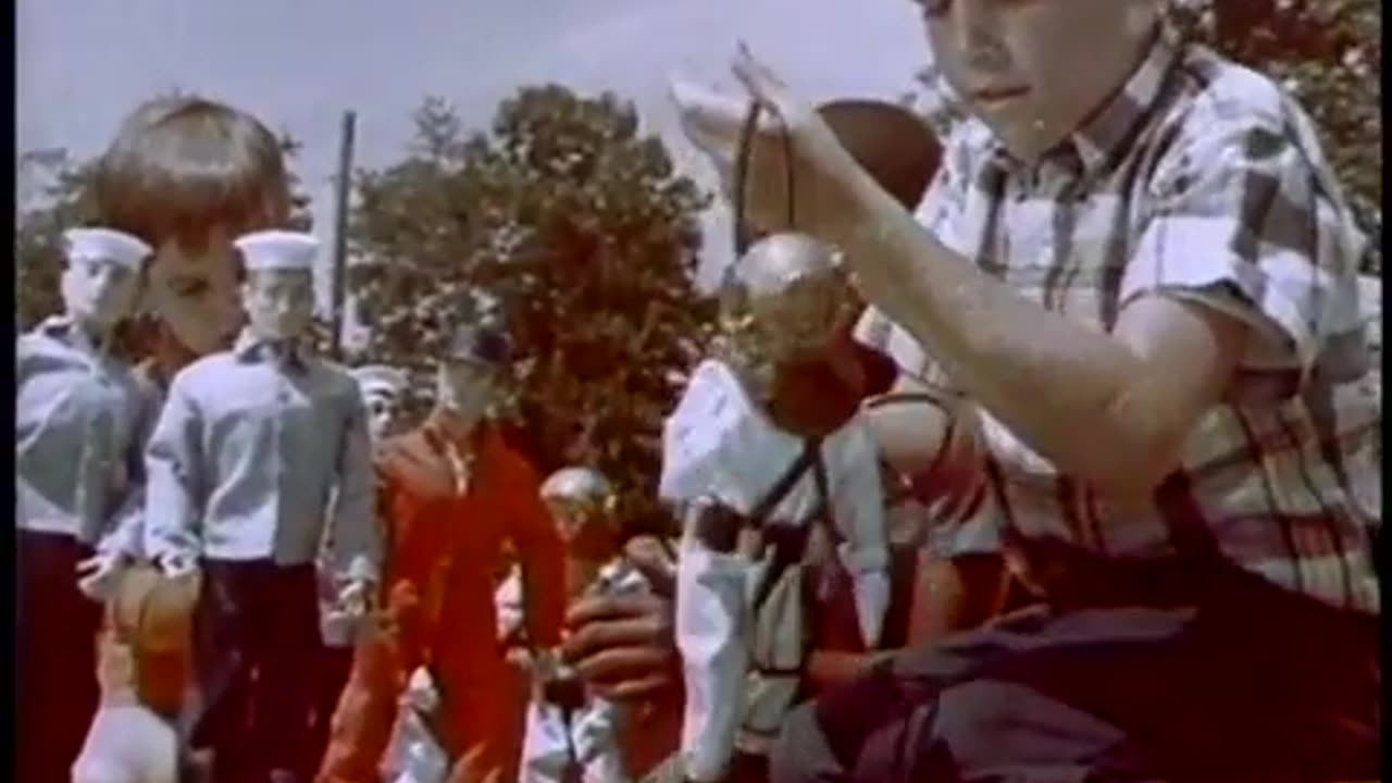 G.I. Joe Adventure Team Sinking Capsule & Frogmen + Sea Sled TV Commercial from Hasbro circa 1966